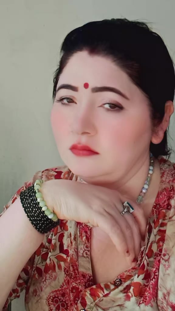 @राधिका शर्मा