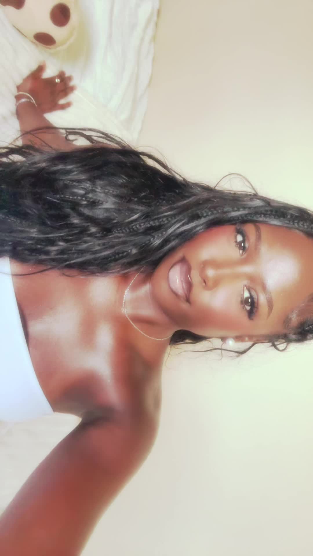 @AMINATA