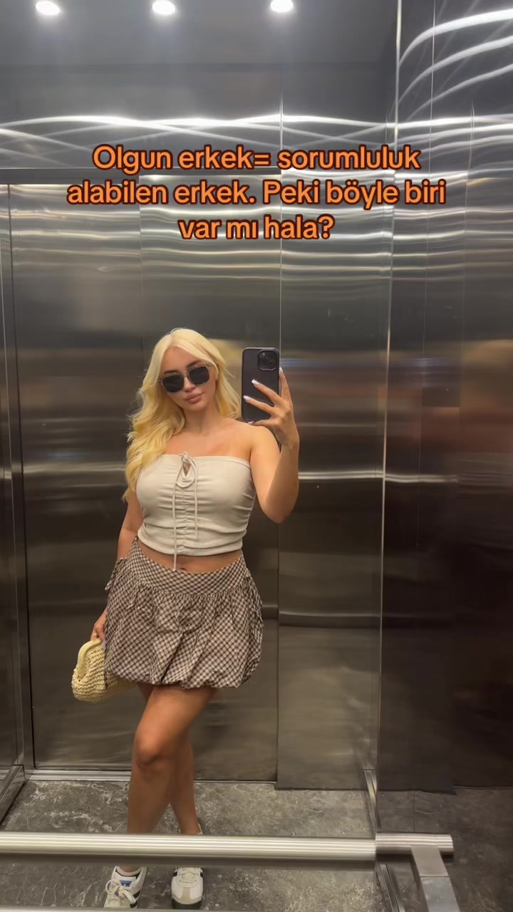 @Sadecemeldaaa