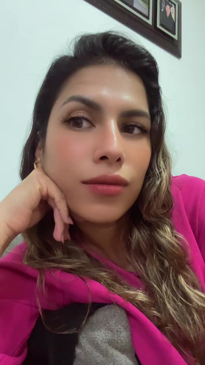 @Elena Uribe