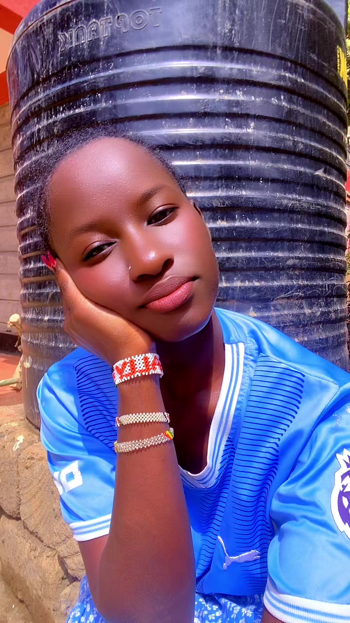 @👑Her_Queen🌸