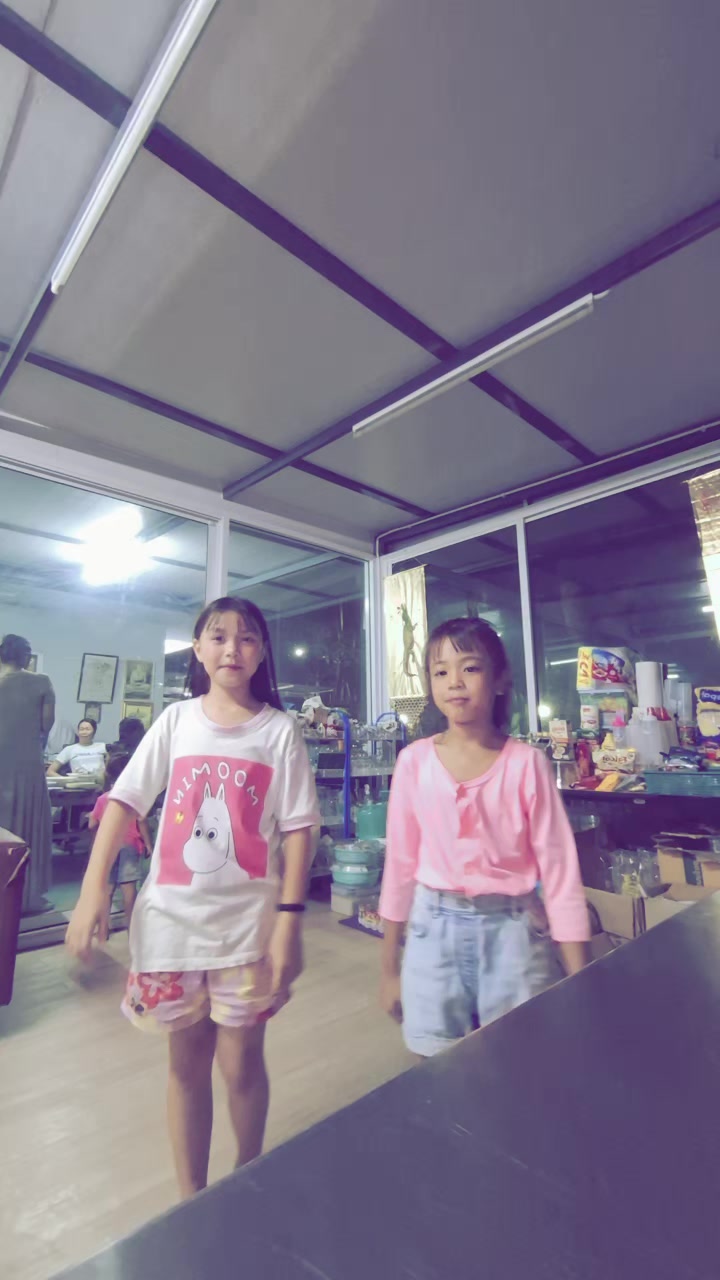 @พี่ฟองดูว์นะ🤓😘
