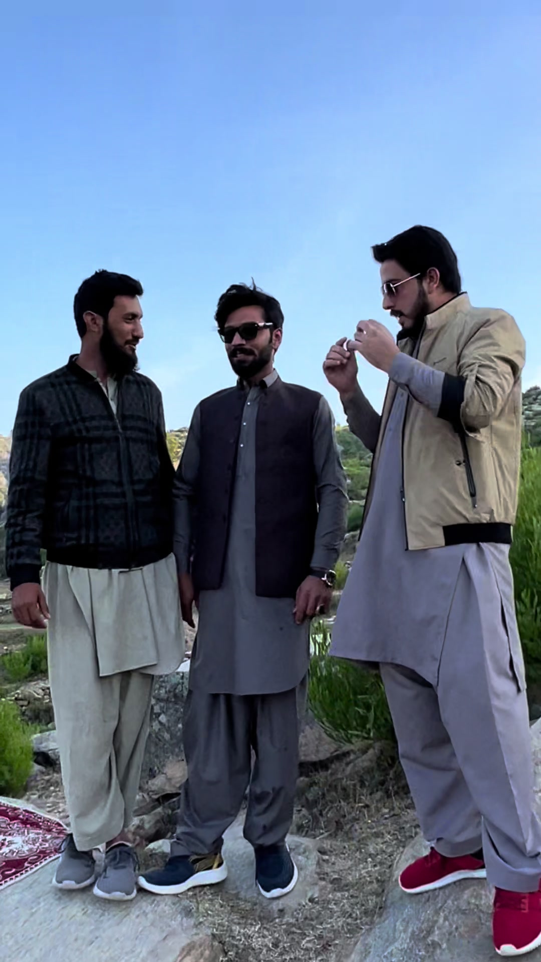 @Zia Ullah Rudbari