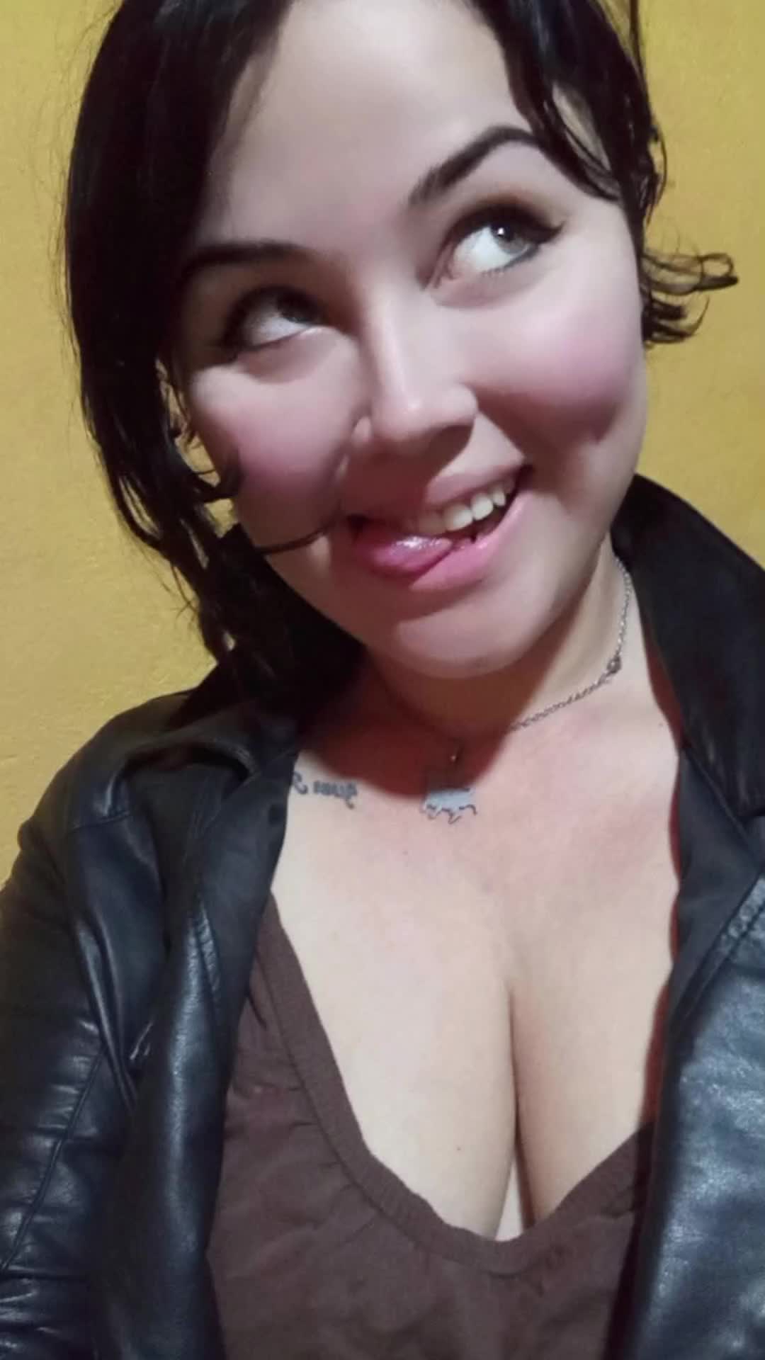 @Karen Aguilera