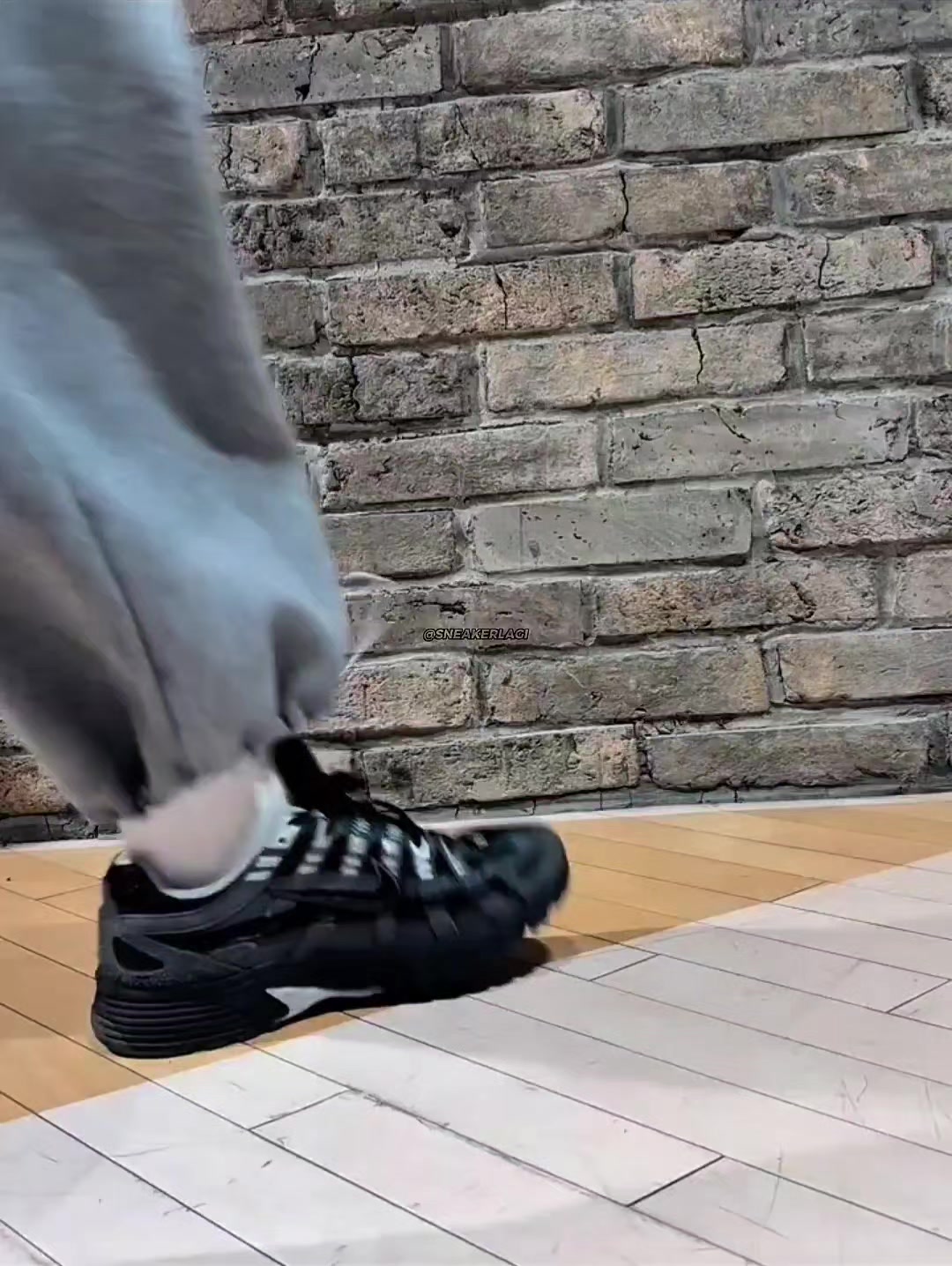 @𝙎𝙉𝙀𝘼𝙆𝙀𝙍𝙇𝘼𝙂𝙄