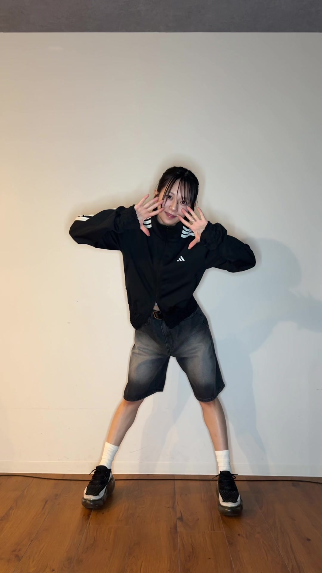 @伊藤萌々香