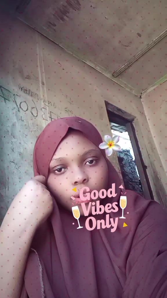 @mwanamina salim oo2