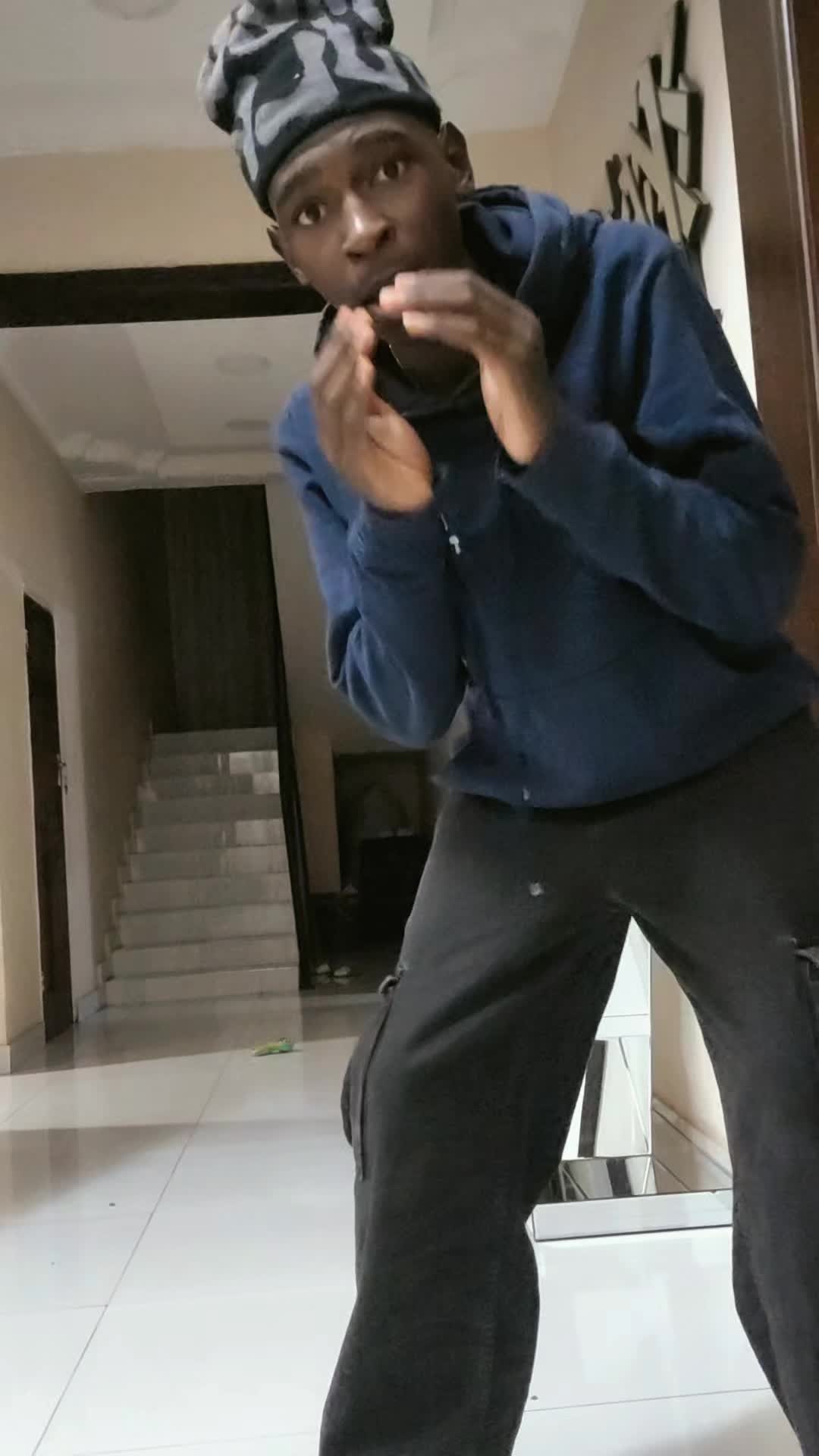 @Tendai🪼