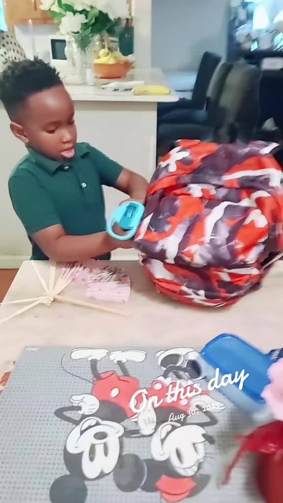 @Mamakeboyzofficial