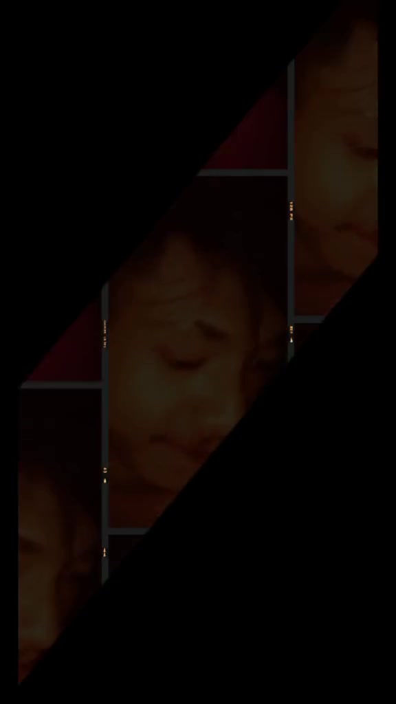 @๐ค๐ฅ๐ผ๐บ๐ฎ๐ป๐๐ถ๐ฐ๐ ๐ฏ๐ผ๐...