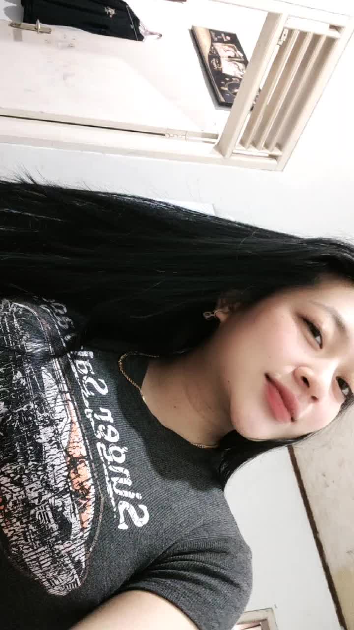 @MonikaOctaviani🪭