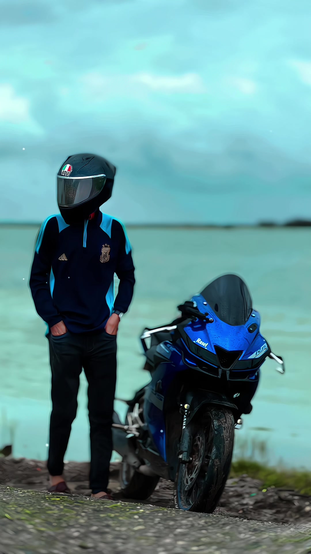 @_𝐑𝐚𝐬𝐞𝐥 _𝐫𝐢𝐝𝐞𝐫_