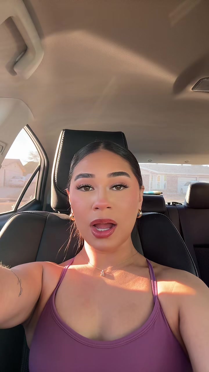 @anaika ✨