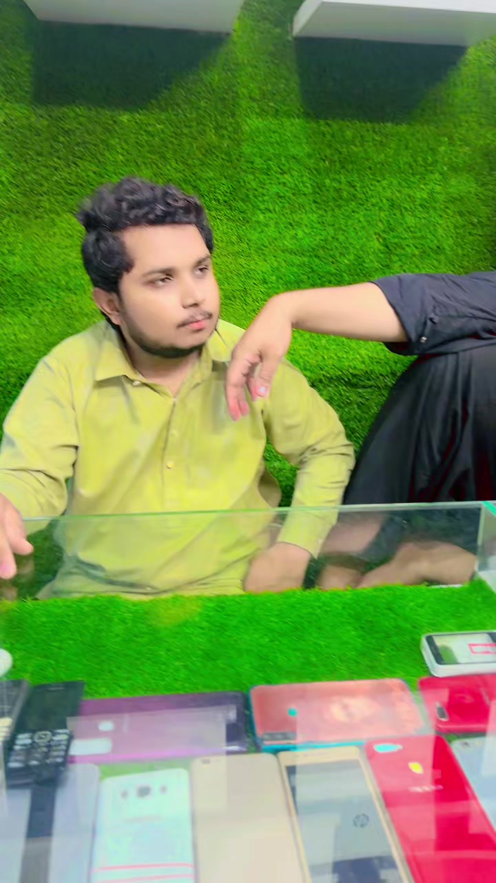 @Gm Laptop Bk
