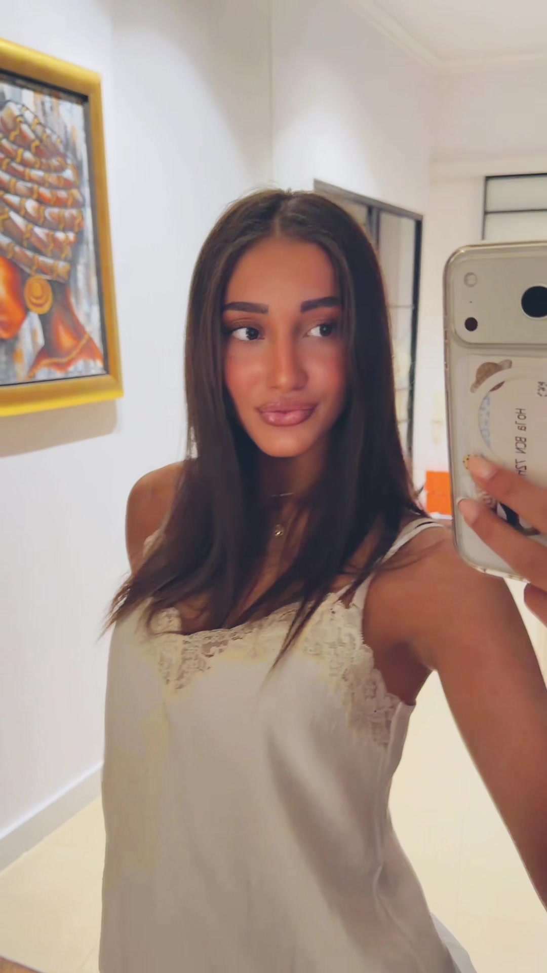 @larisa