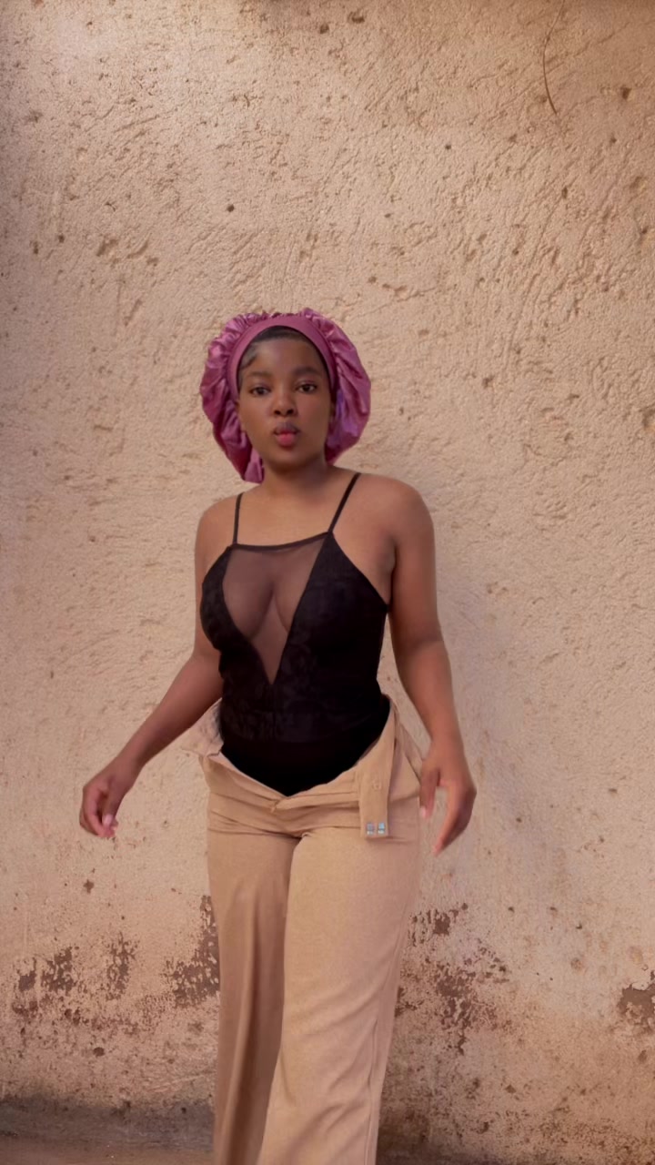 @leratomanamela20