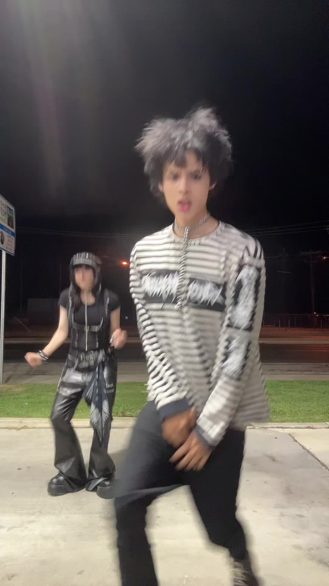 @Joji
