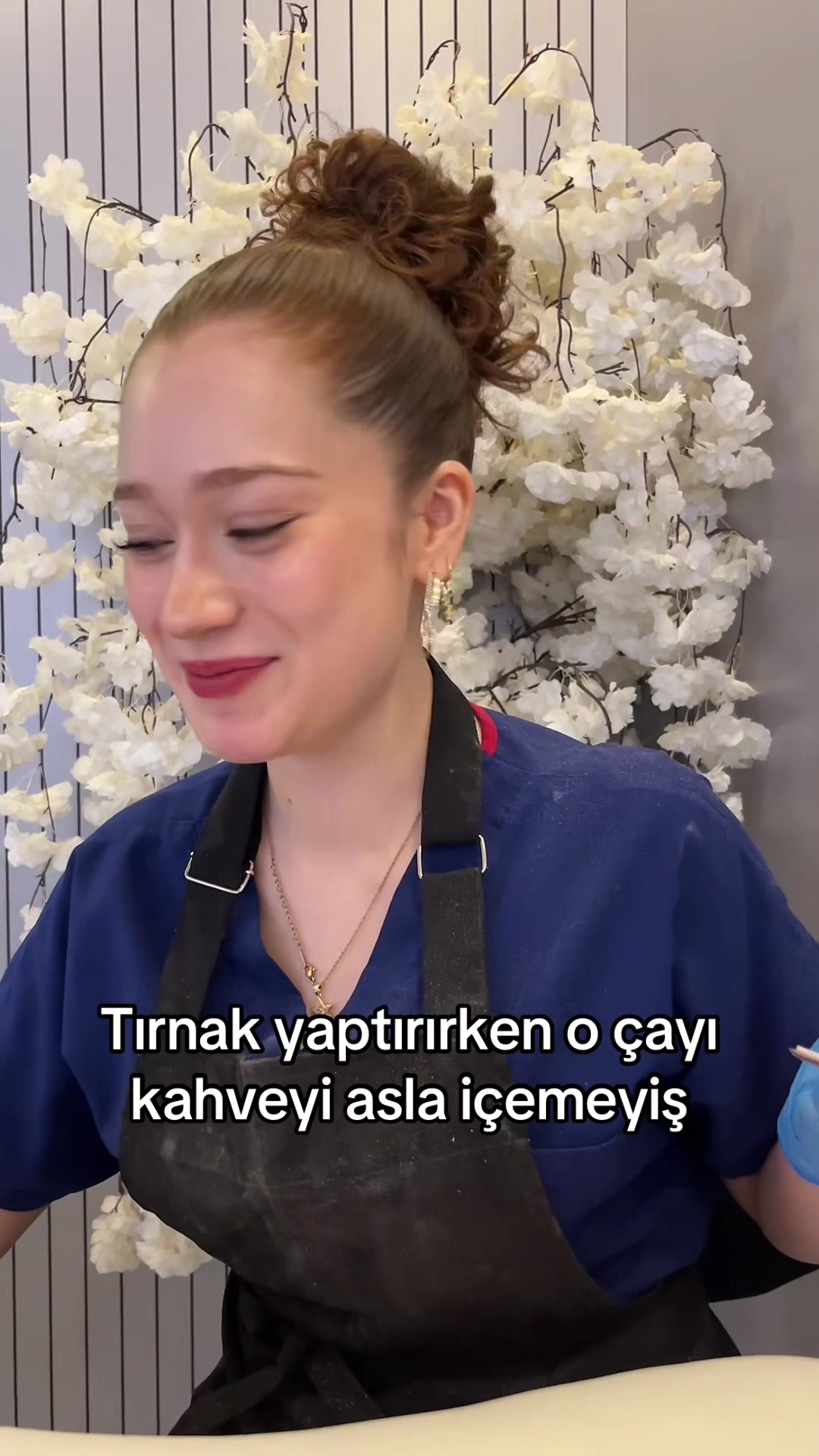 @Elis
