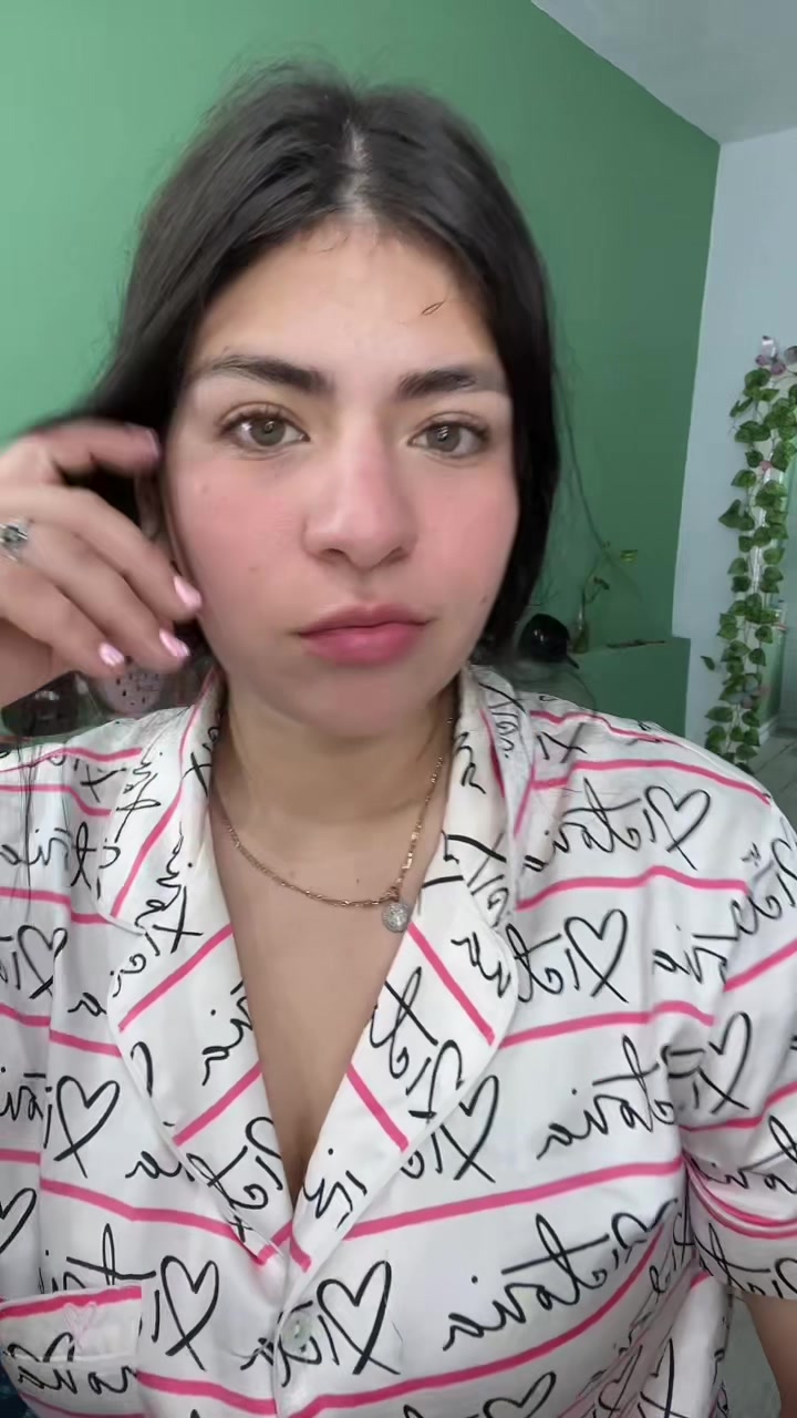 @Luz Estrada 🐺🖤