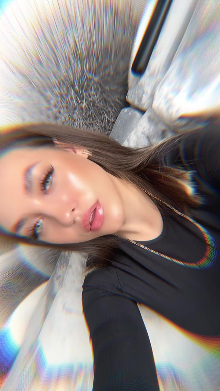 @Девочка на семёре 🖤