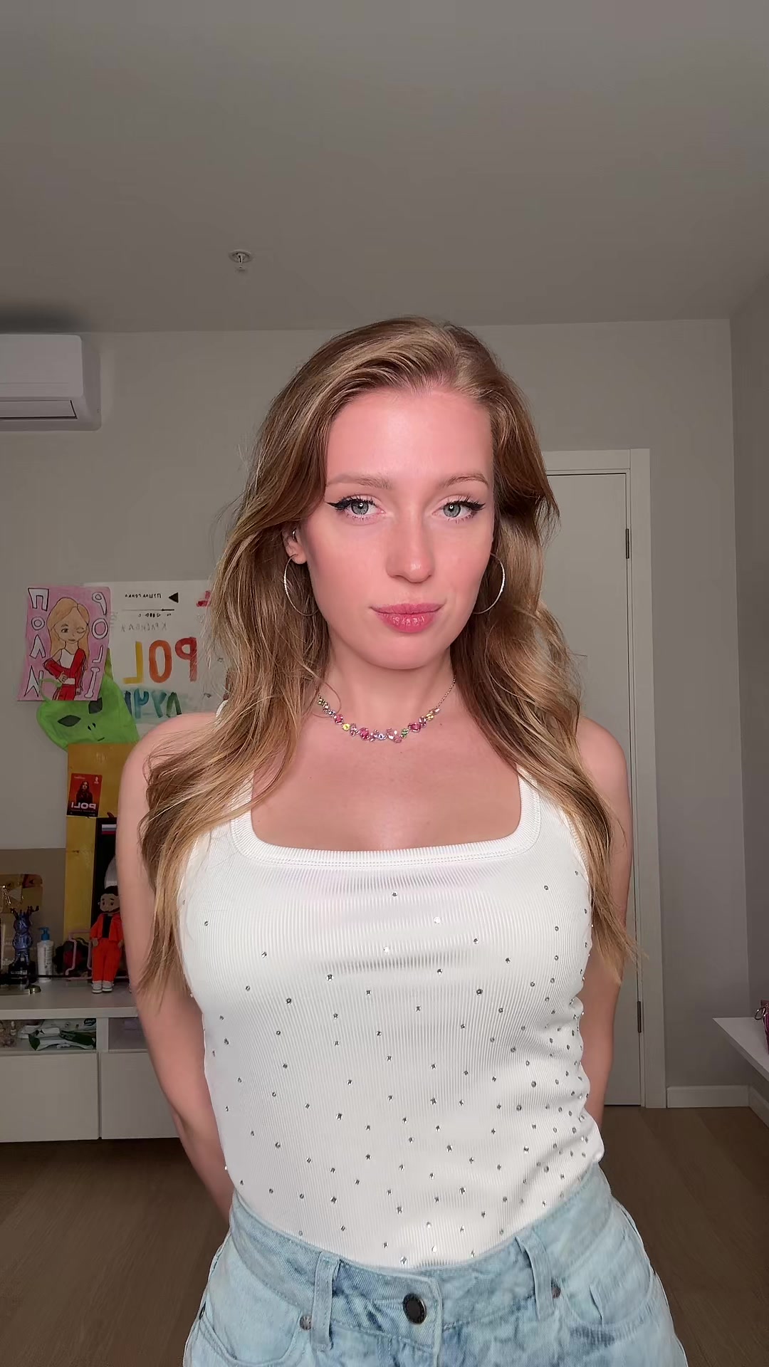 @POLI