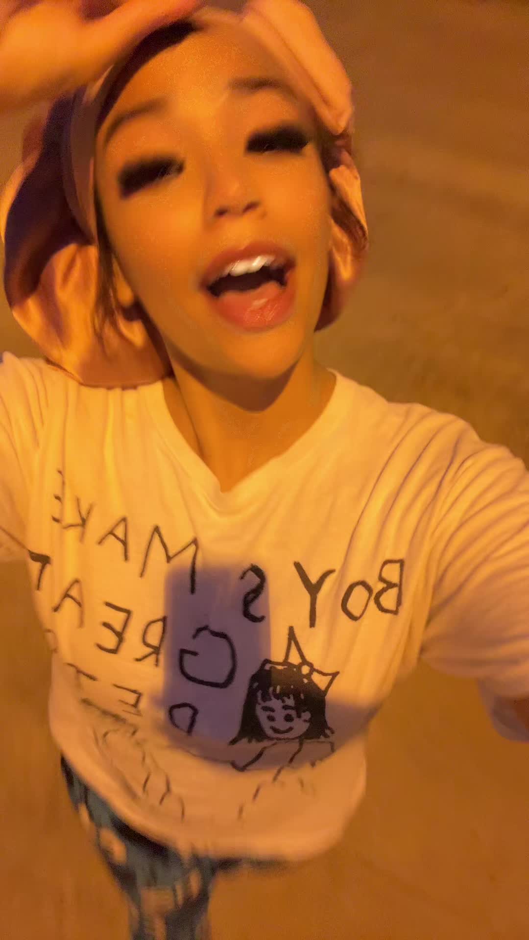 @GeekMonster🧟♀️