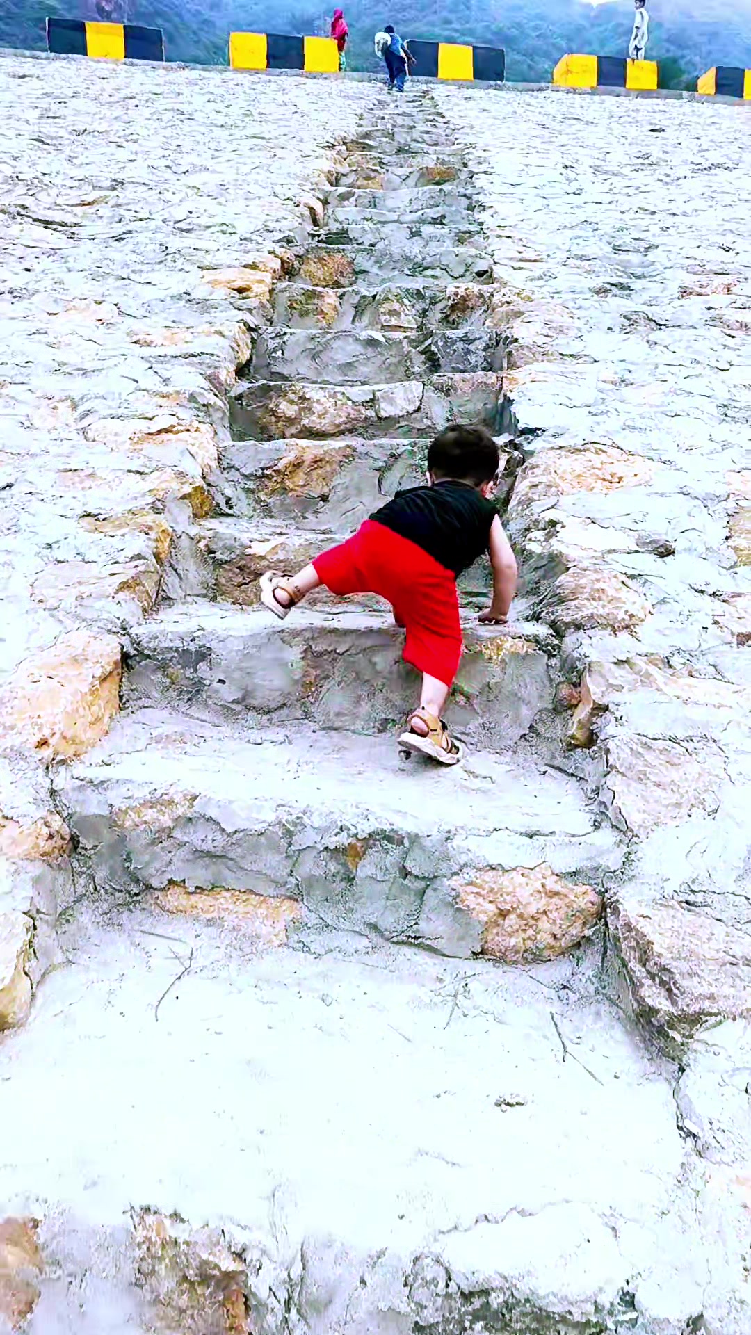 @Alam Afridi qabaile