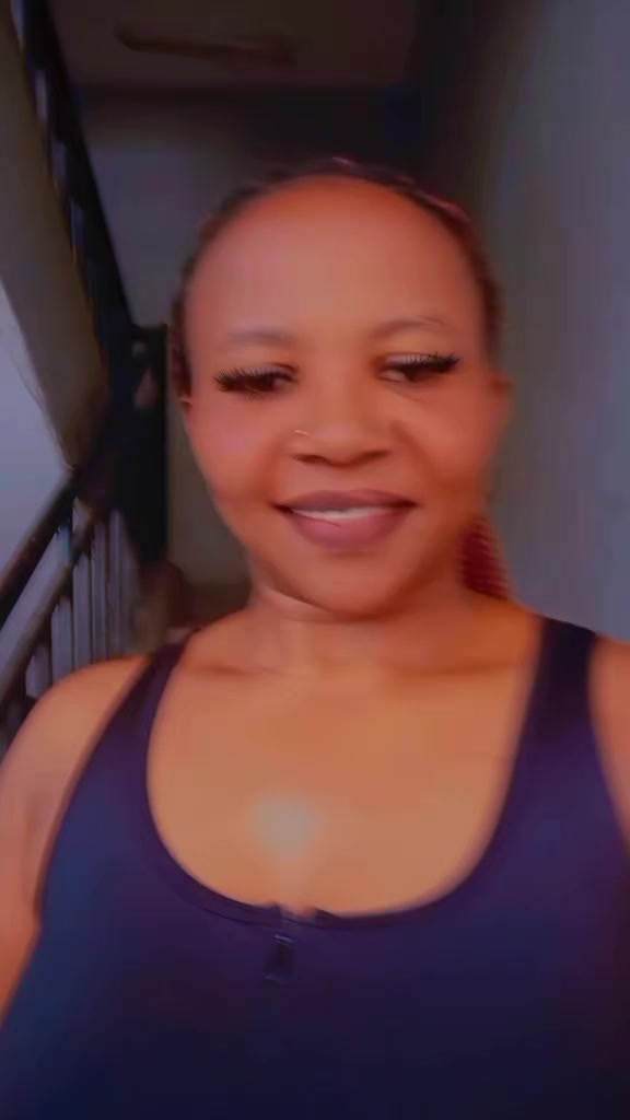 @mother of three.boxervest etc