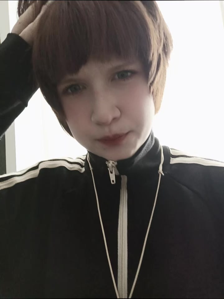 @Keshik*´ω`*