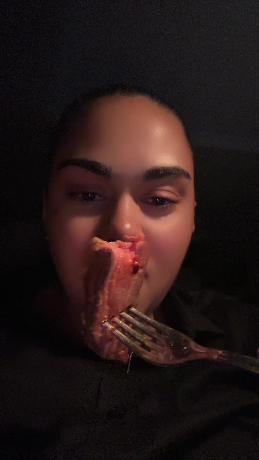 @Domonique