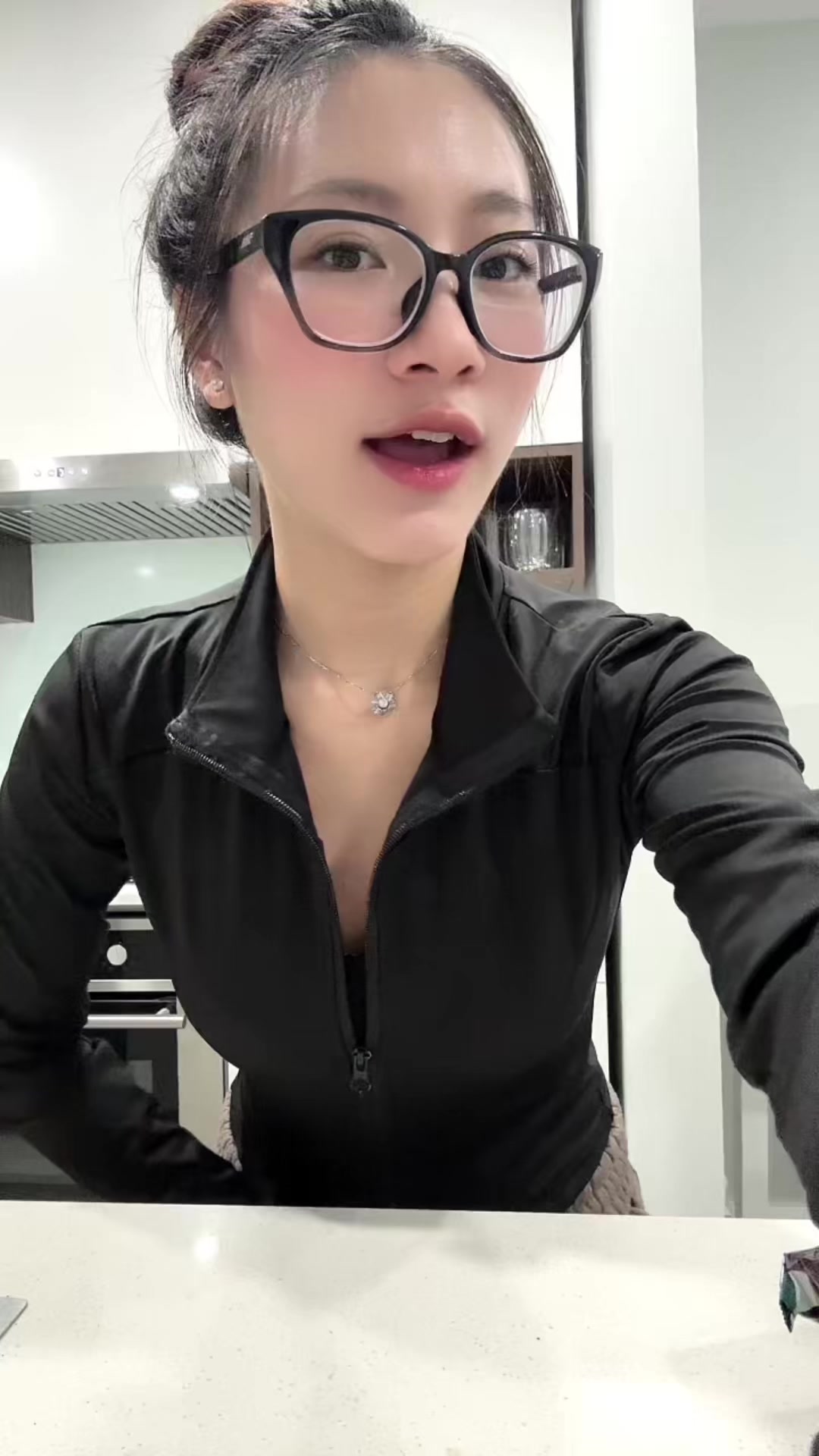 @Như Ý Thân