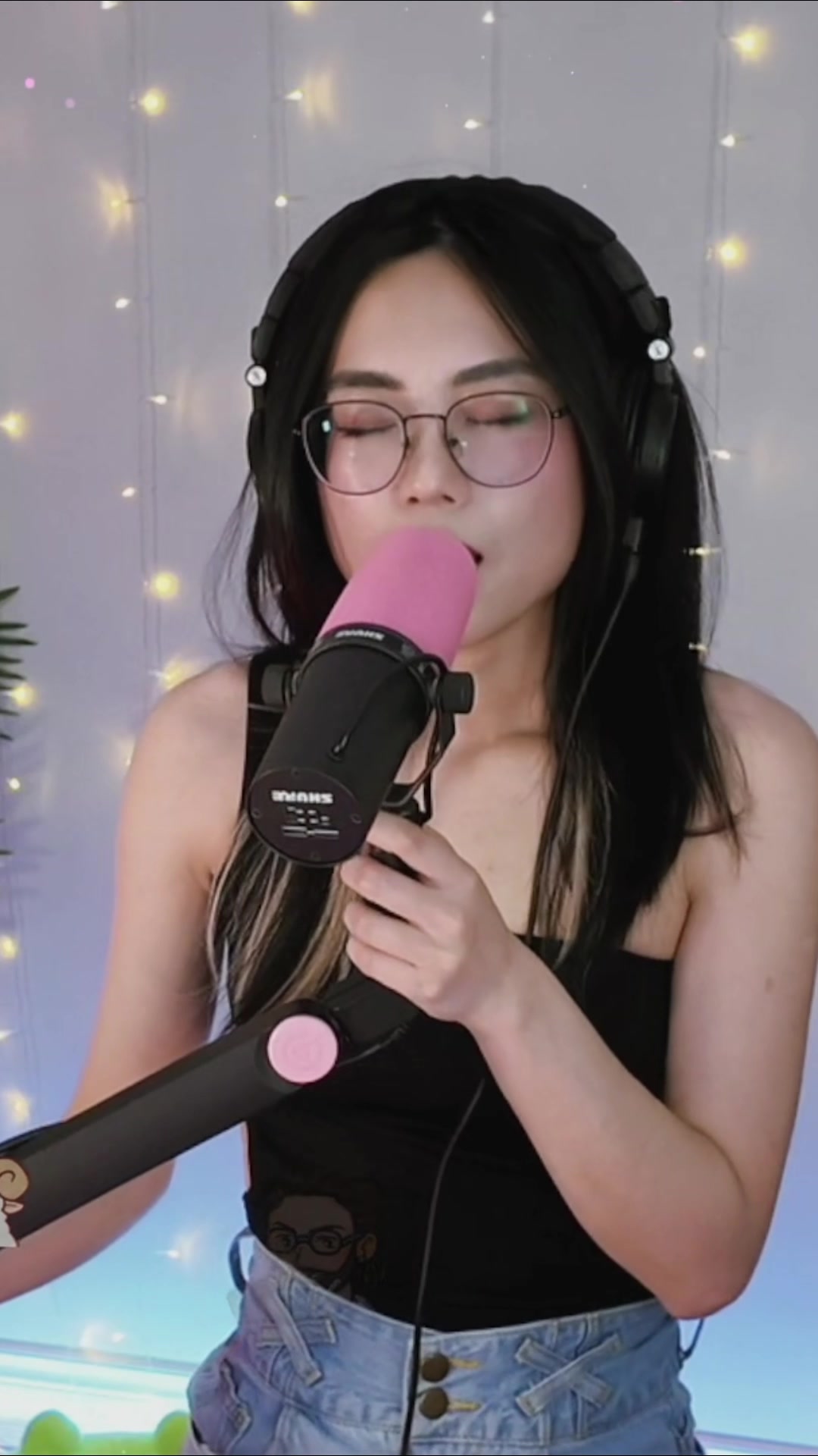 @Mina