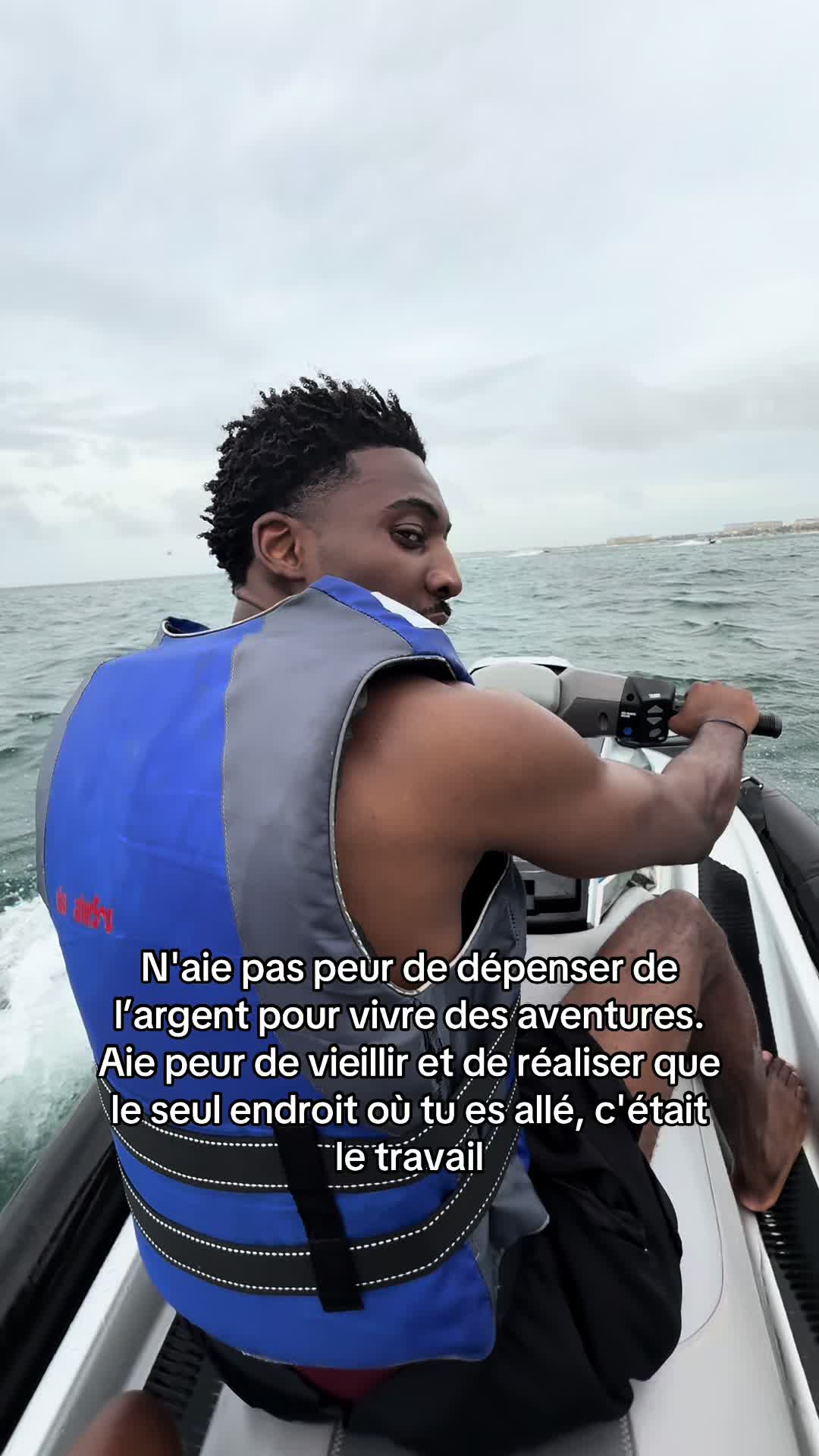@A U R &Eacute; O