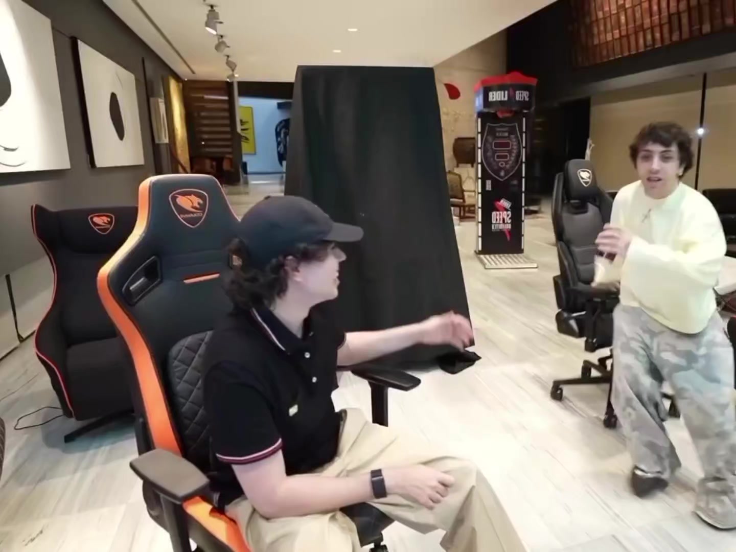 @𝘷𝘢𝘭𝘶𝘶