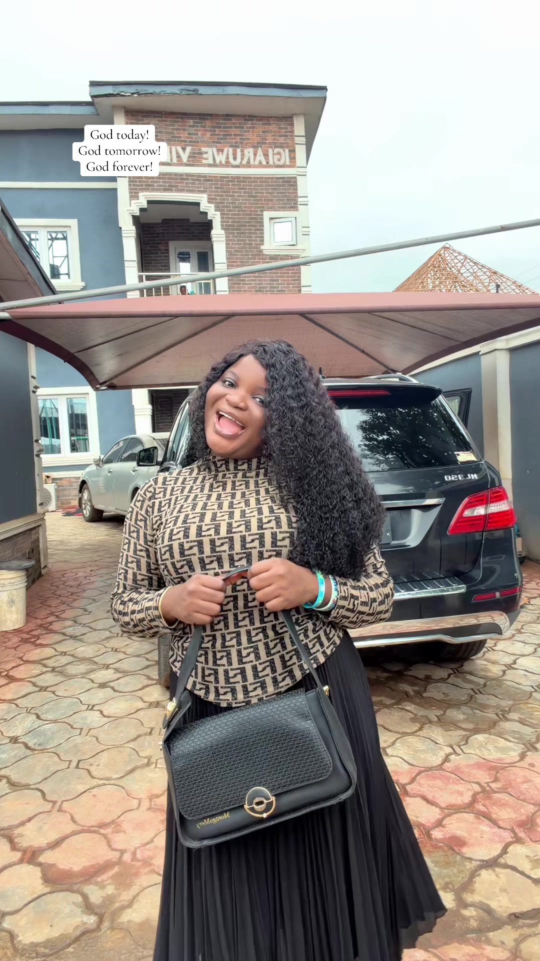 @Madam 2k Wears✅
