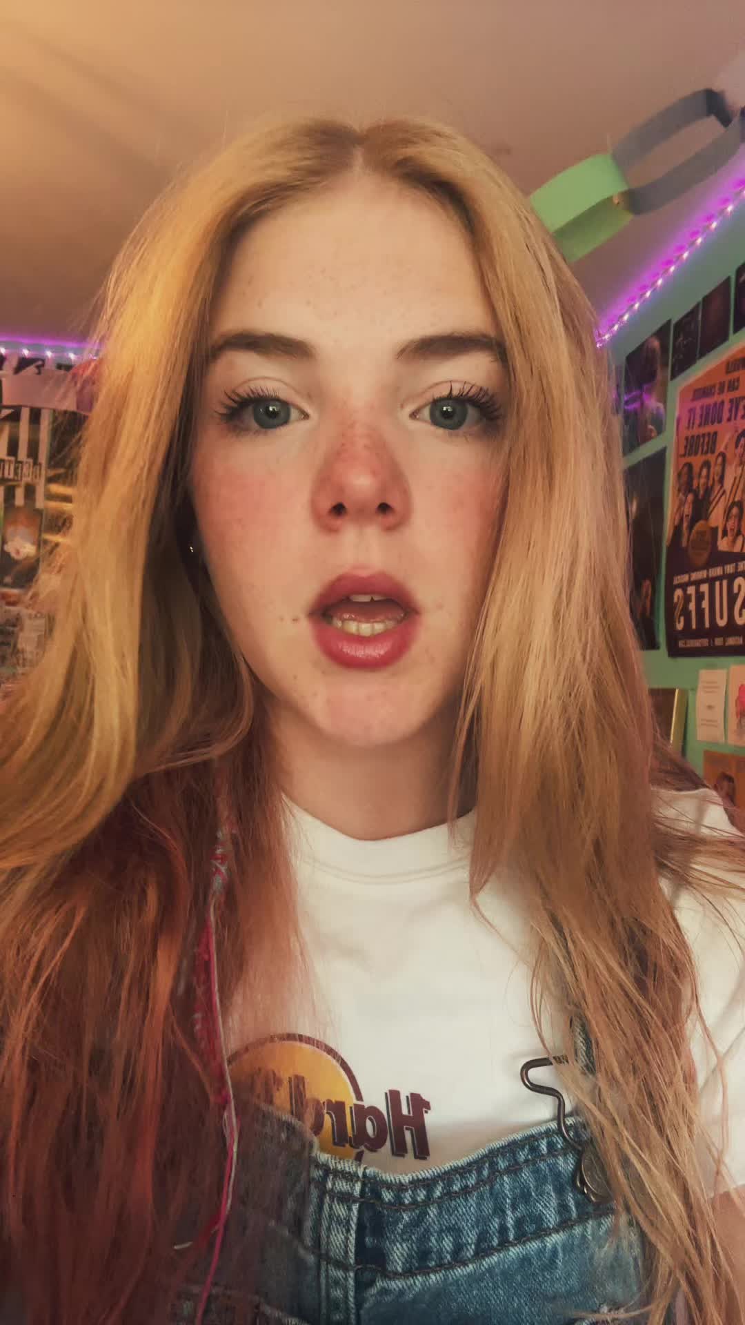 @emilylulaland