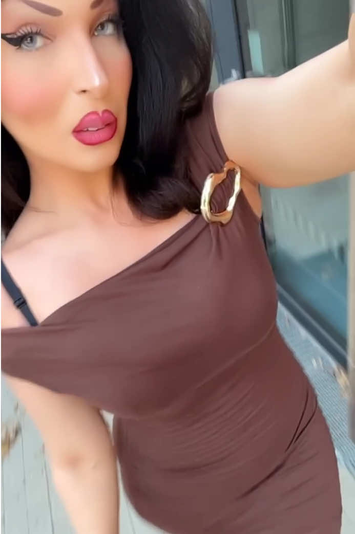 @Linda_Bens🥀