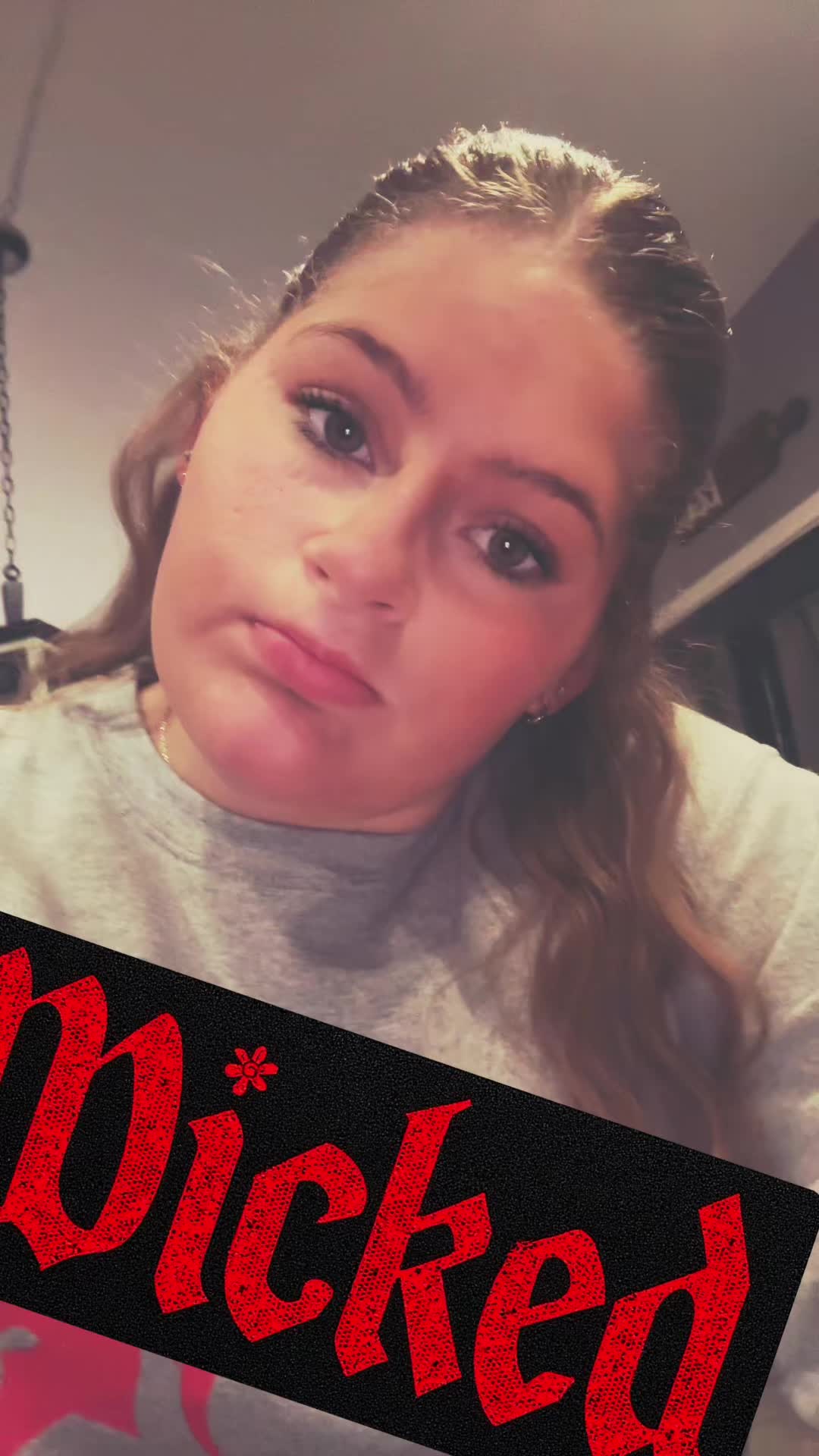 @Sophia05