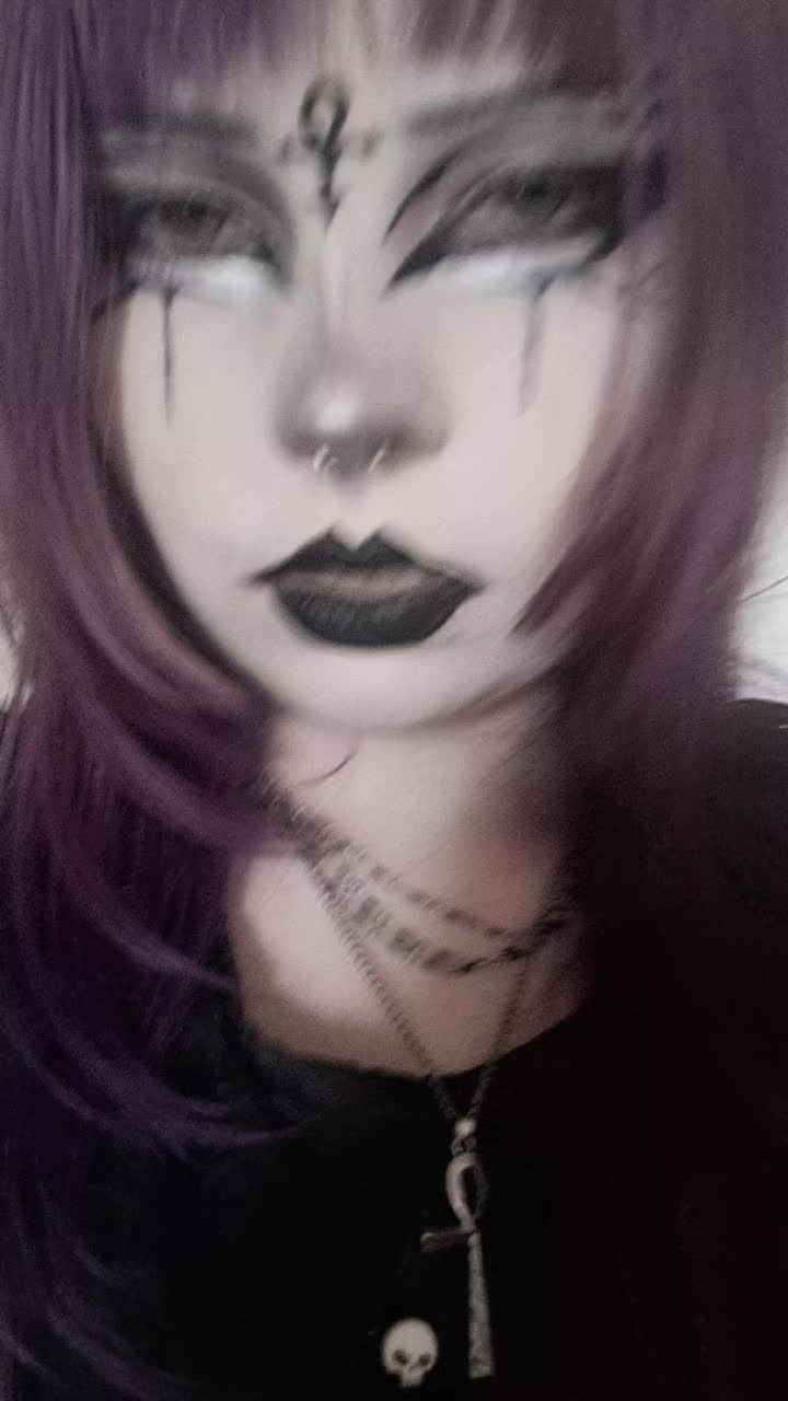@༺☥༻
