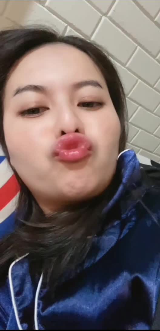 @adellia