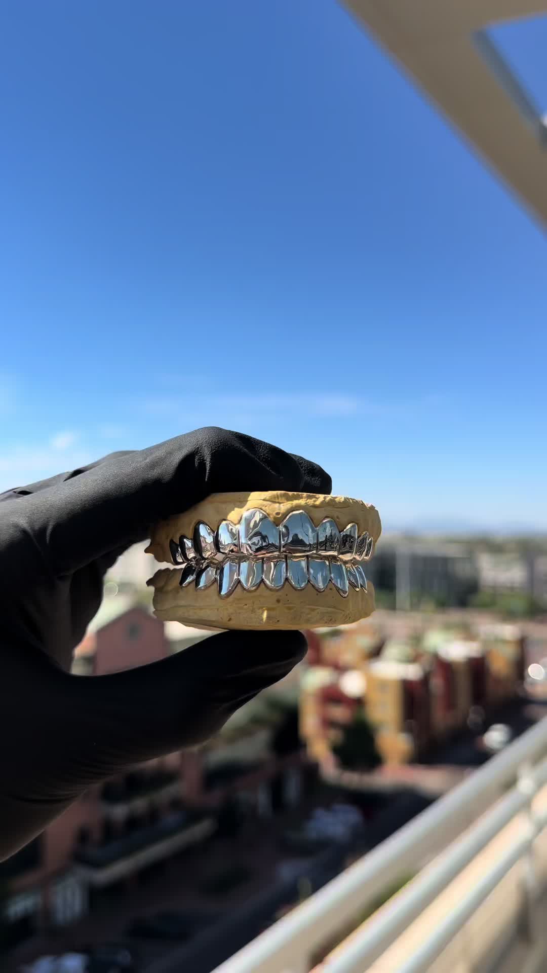@AZ Grillz Plug