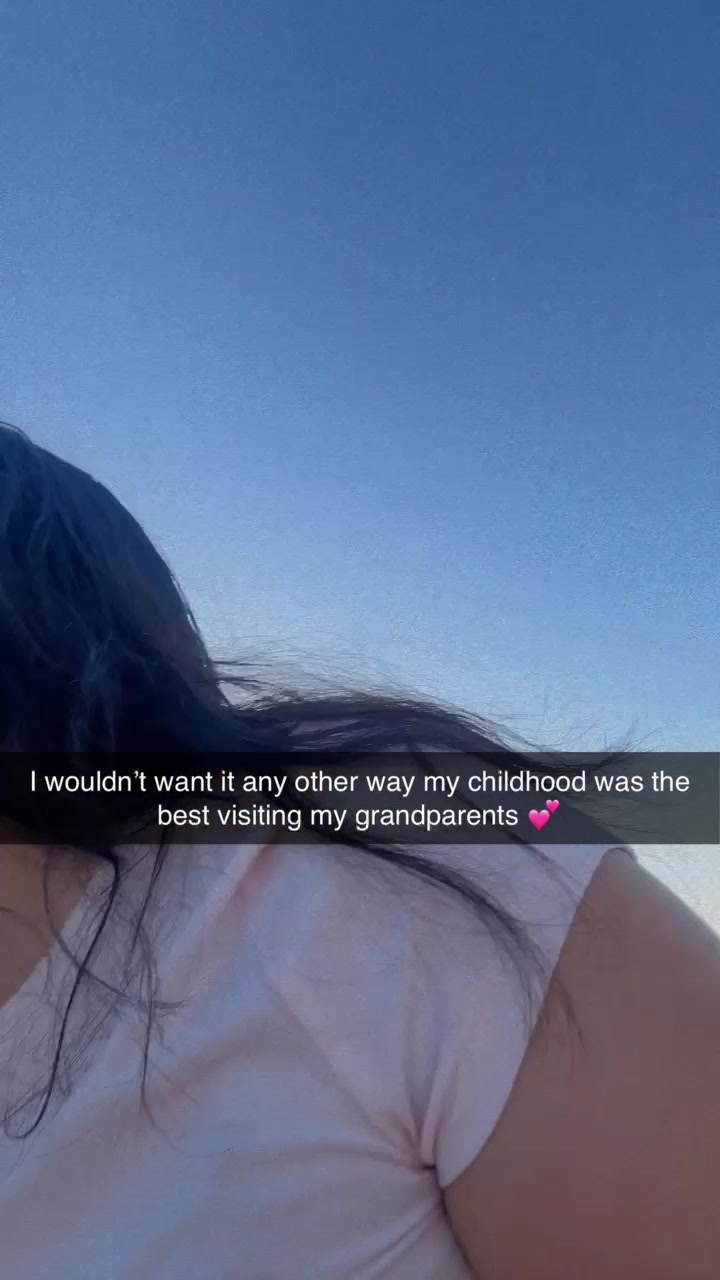 @Tania
