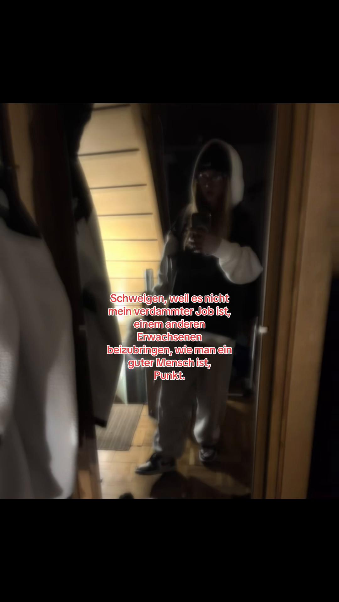 @_th3ycallmelou_๐