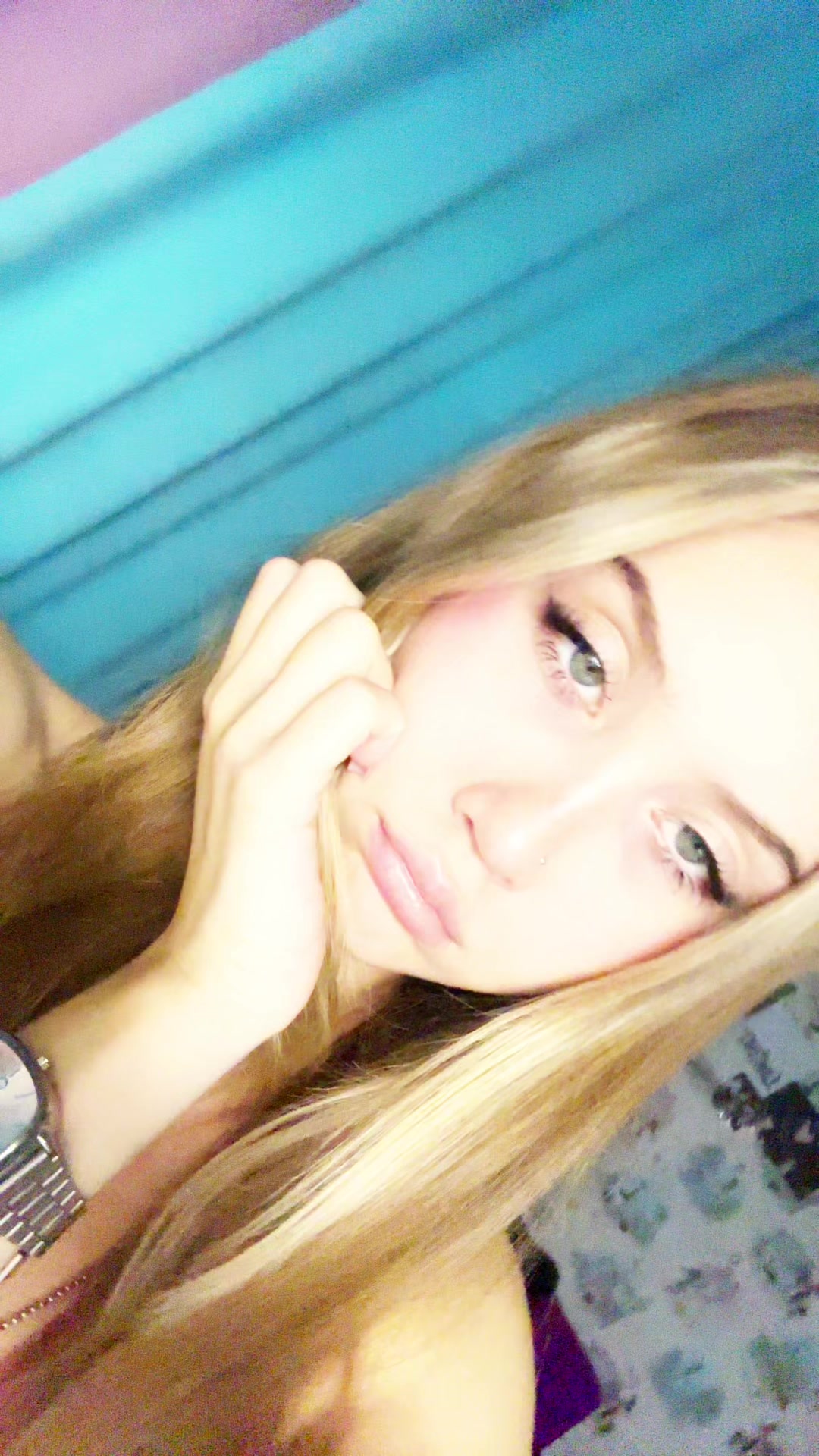 @лиза