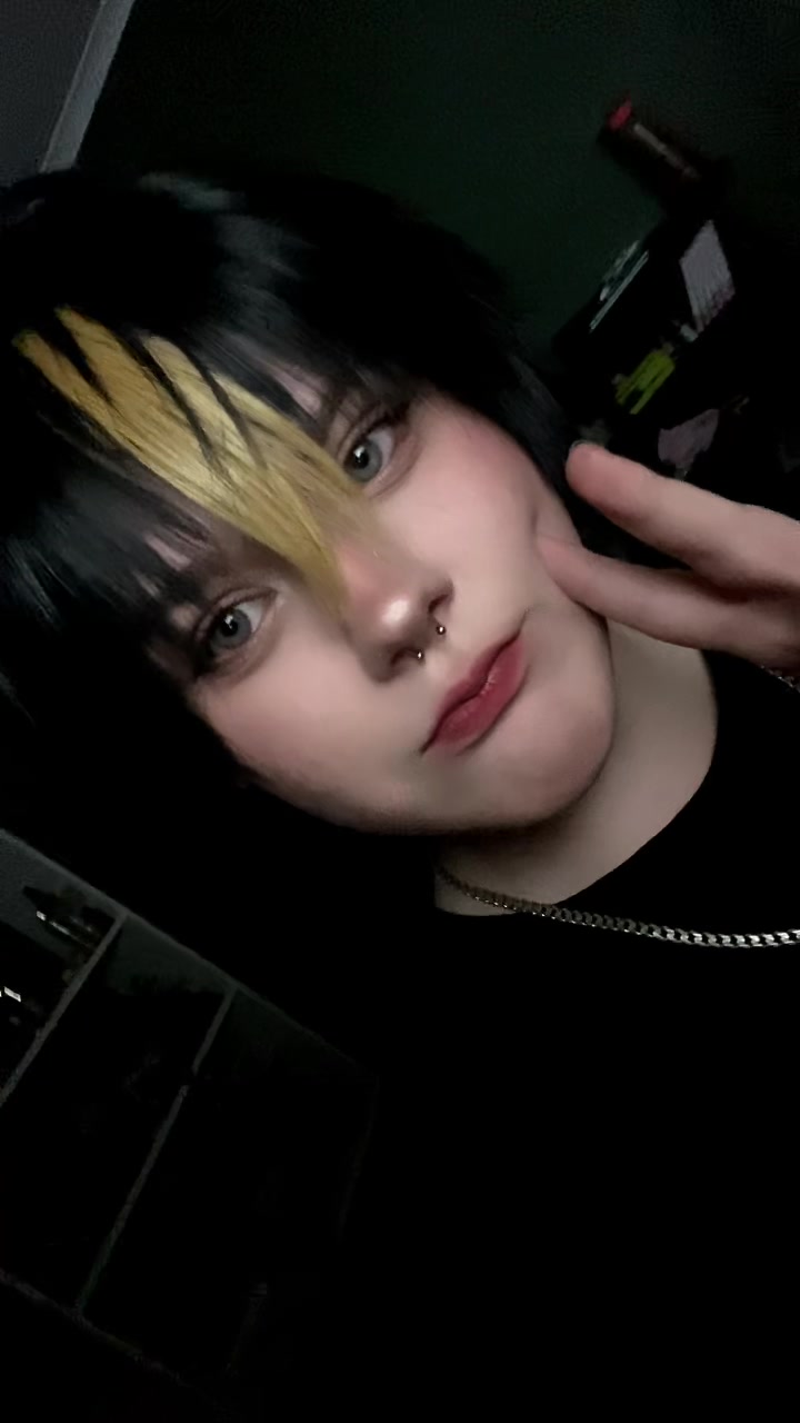 @˚ ⋆.˚✮ Vee ✮˚.⋆˚