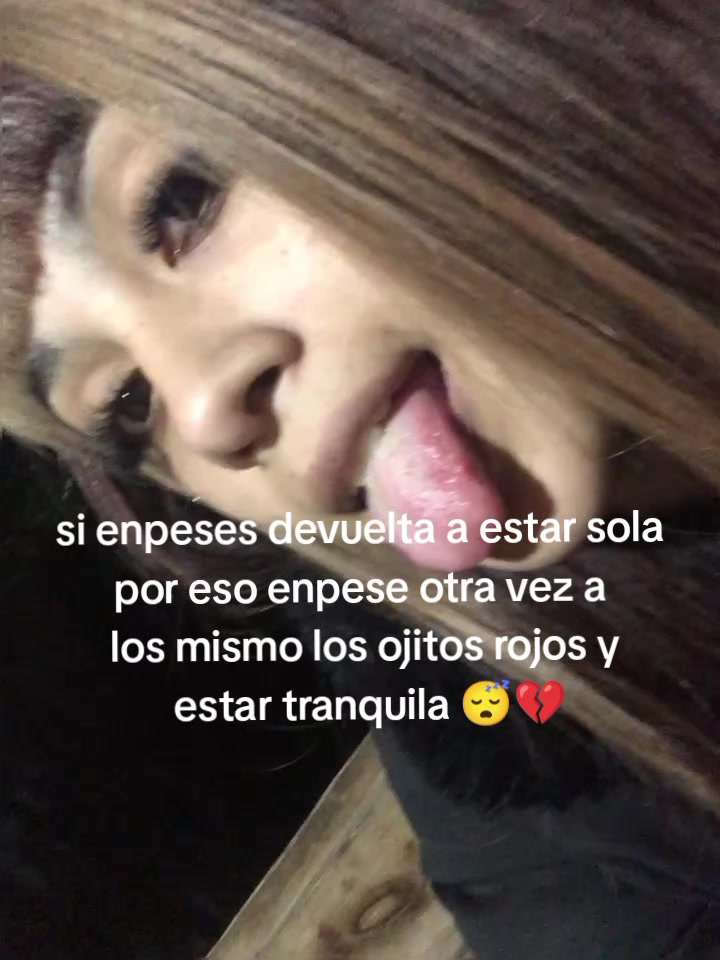 @Iaraaa__5