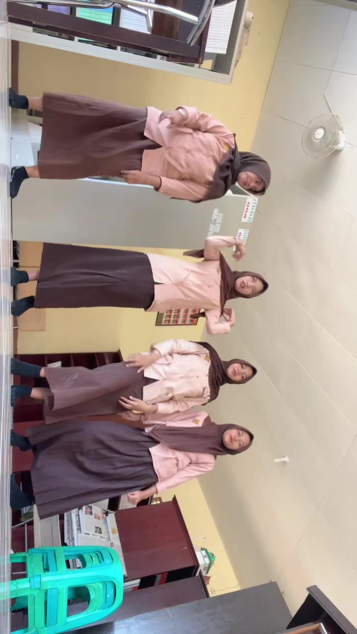 @kelaspojok