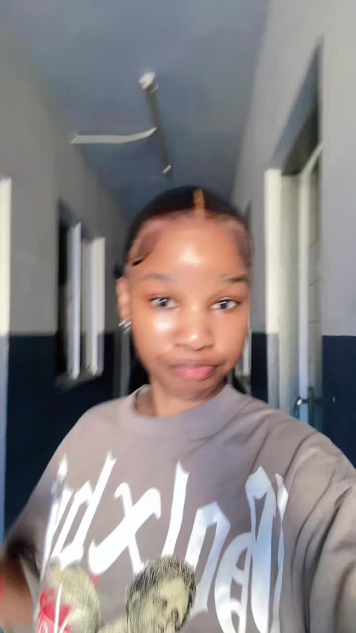 @Bayanda .🍒