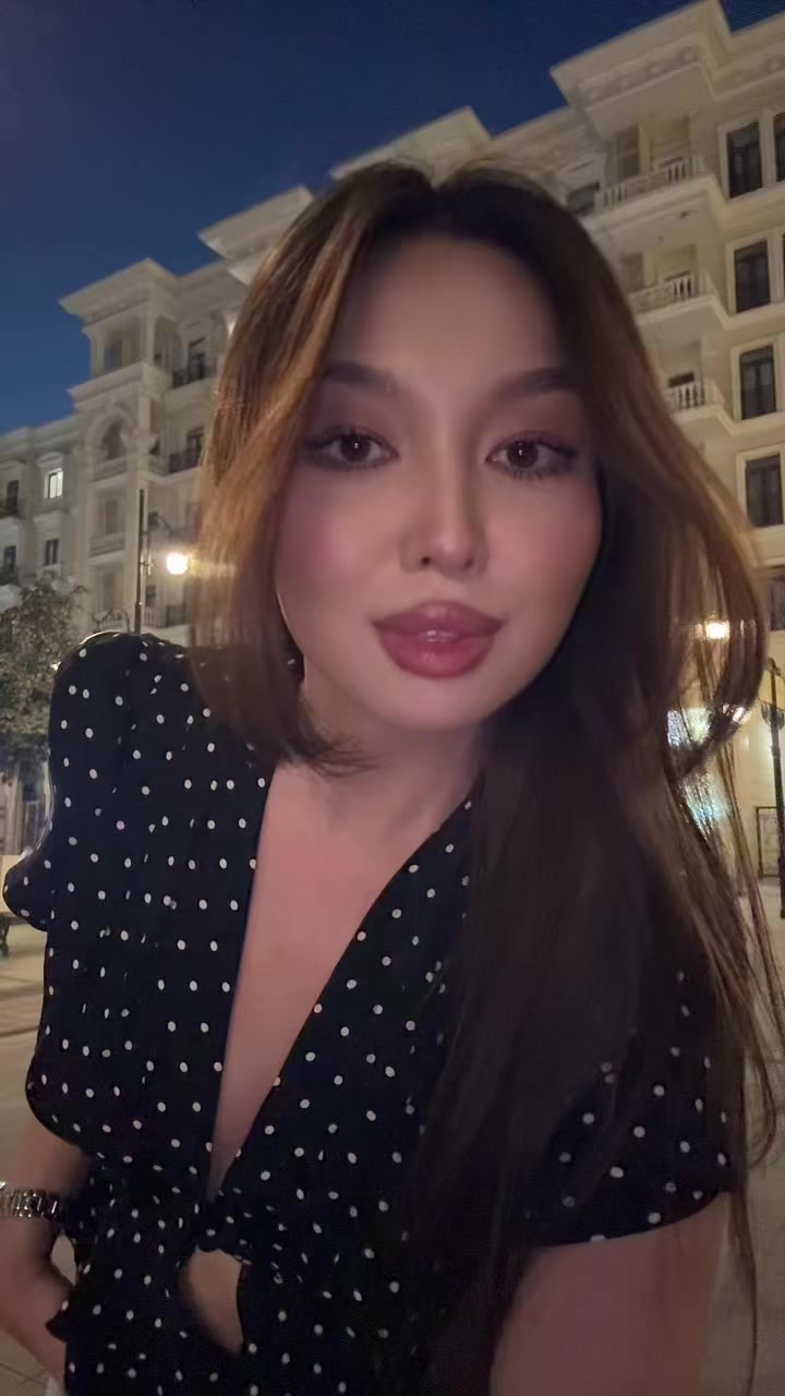 @Alina K