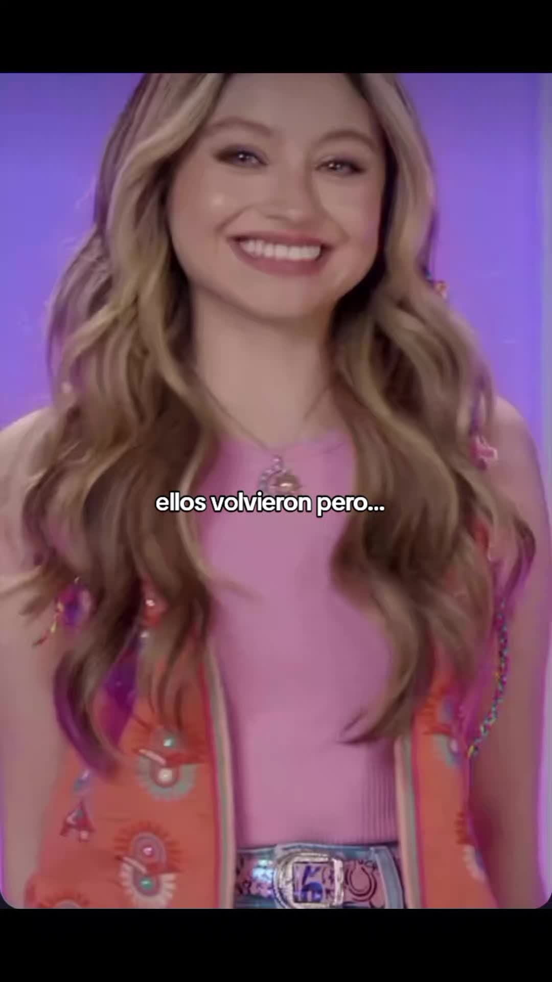@soy_ luna🍓🌙
